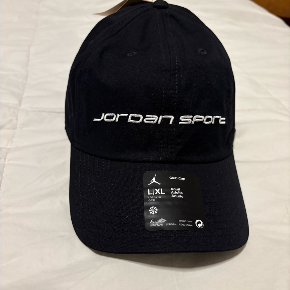 Jordan Dri-Fit Hat - Picture 2 of 7